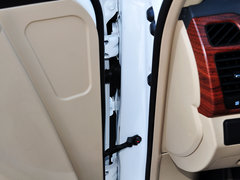海马M8 2014款 2.0L 自动 豪华型