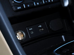 海马M8 2014款 2.0L 自动 豪华型