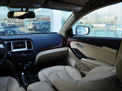 海马M8 2014款 2.0L 自动 豪华型