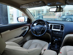 海马M8 2014款 2.0L 自动 豪华型