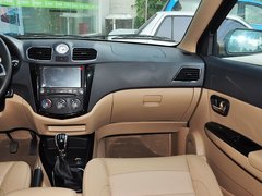 五菱宏光 2014款 1.5L 手动 S 豪华型