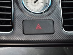 五菱宏光 2014款 1.5L 手动 S 豪华型