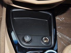 五菱宏光 2014款 1.5L 手动 S 豪华型