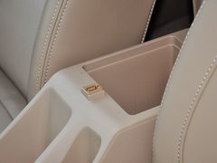 五菱宏光 2014款 1.5L 手动 S 豪华型