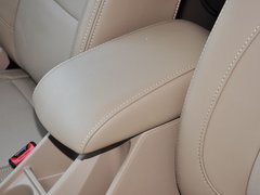五菱宏光 2014款 1.5L 手动 S 豪华型
