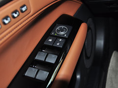雷克萨斯GS 2014款 300h 2.5L CVT 领先版