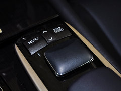 雷克萨斯GS 2014款 300h 2.5L CVT 领先版