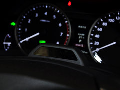 雷克萨斯GS 2014款 300h 2.5L CVT 豪华版