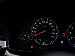宝马M5 2014款 4.4T DCT 马年限量版