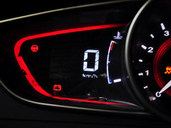 荣威550 2014款 550S 1.8L 自动 智选版