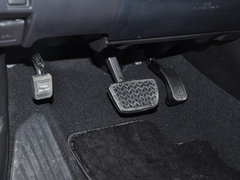 雷克萨斯CT 2014款 200h 1.8L CVT 舒适版（单色）