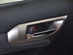 雷克萨斯CT 2014款 200h 1.8L CVT 舒适版（单色）