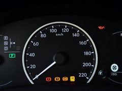 雷克萨斯CT 2014款 200h 1.8L CVT 舒适版（双色）