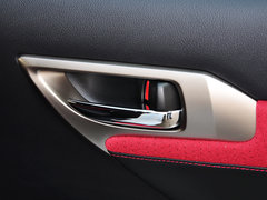 雷克萨斯CT 2014款 200h 1.8L CVT F SPORT版（双色）