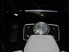 奔驰E级 2014款 改款E300L 3.0L 自动 运动豪华型