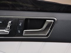 奔驰E级 2014款 改款E300L 3.0L 自动 运动豪华型