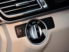 奔驰E级 2014款 改款E260L 1.8T 自动 运动型
