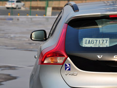沃尔沃V40 2014款 Cross Country 2.0T T5 AWD 智雅版