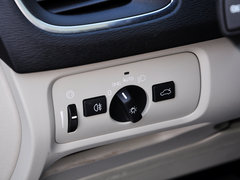 沃尔沃V40 2014款 Cross Country 2.0T T5 AWD 智雅版