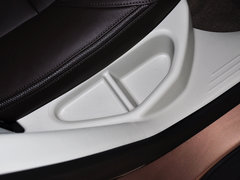 沃尔沃V40 2014款 Cross Country 2.0T T5 AWD 智尊版