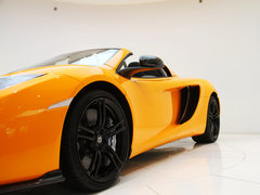 迈凯伦12C 2013款 3.8T DCT SPIDER 50周年纪念版