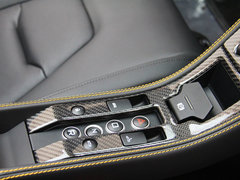 迈凯伦12C 2013款 3.8T DCT SPIDER 50周年纪念版