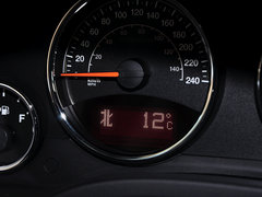 指南者(进口) 2014款 改款 2.0L CVT 两驱精英版 5座