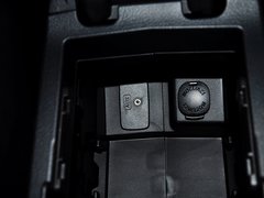 斯巴鲁XV 2014款 2.0i CVT 舒适版 5座