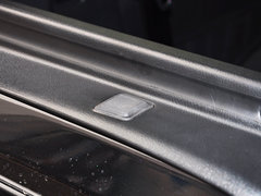发现 2014款 3.0T SD V6 HSE柴油版