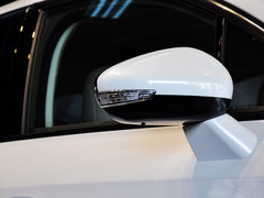 DS 5LS 2014款 1.8L 自动 雅致版 VTi140