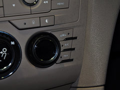 DS 5LS 2014款 1.8L 自动 舒适版 VTi140