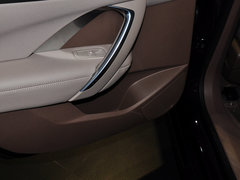 DS 5LS 2014款 1.8L 自动 舒适版 VTi140