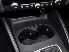 奥迪A3(进口) 2014款 40TFSI 1.8T DCT Limousine舒适型