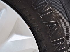 上汽大通MAXUS G10 2014款 2.0T 手动 精英版 7座
