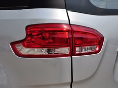 上汽大通MAXUS G10 2014款 2.0T 手动 精英版 7座