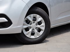 上汽大通MAXUS G10 2014款 2.0T 手动 精英版 7座