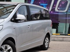 上汽大通MAXUS G10 2014款 2.0T 手动 精英版 7座