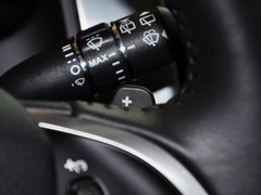 捷豹XF 2015款 2.0T 自动 Sportbrake 豪华版