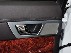 捷豹XF 2015款 2.0T 自动 Sportbrake 豪华版