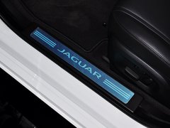 捷豹XF 2015款 2.0T 自动 Sportbrake 豪华版