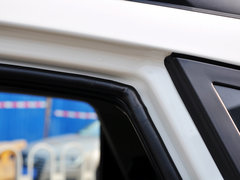 爱腾 2014款 2.3L 自动 四驱 豪华汽油版 5座