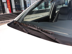 爱腾 2014款 2.3L 自动 四驱 豪华汽油版 5座