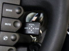 爱腾 2014款 2.3L 自动 四驱 豪华汽油版 5座