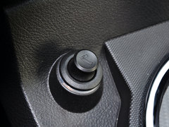 爱腾 2014款 2.3L 自动 四驱 豪华汽油版 5座