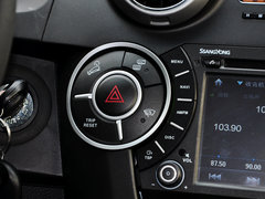 爱腾 2014款 2.3L 自动 四驱 豪华汽油版 5座
