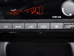 爱腾 2014款 2.0T 自动 四驱 豪华柴油版 5座