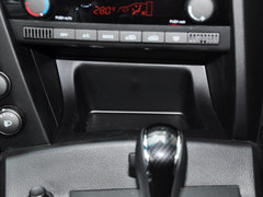 爱腾 2014款 2.0T 自动 四驱 豪华柴油版 5座