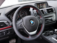 宝马2系（进口） 2014款 220i 2.0T 运动设计套装