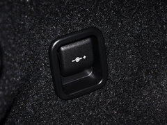 宝马2系（进口） 2014款 220i 2.0T 运动设计套装