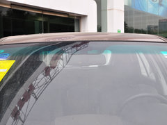 比亚迪S6 2014款 2.0L 手动 精英型 5座
